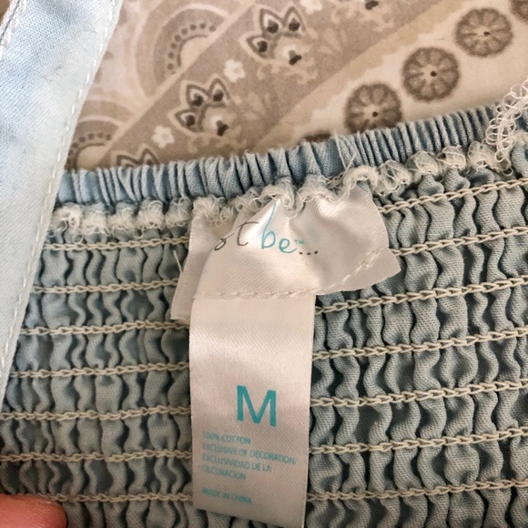 Light weight dress - Picture 2 of 2